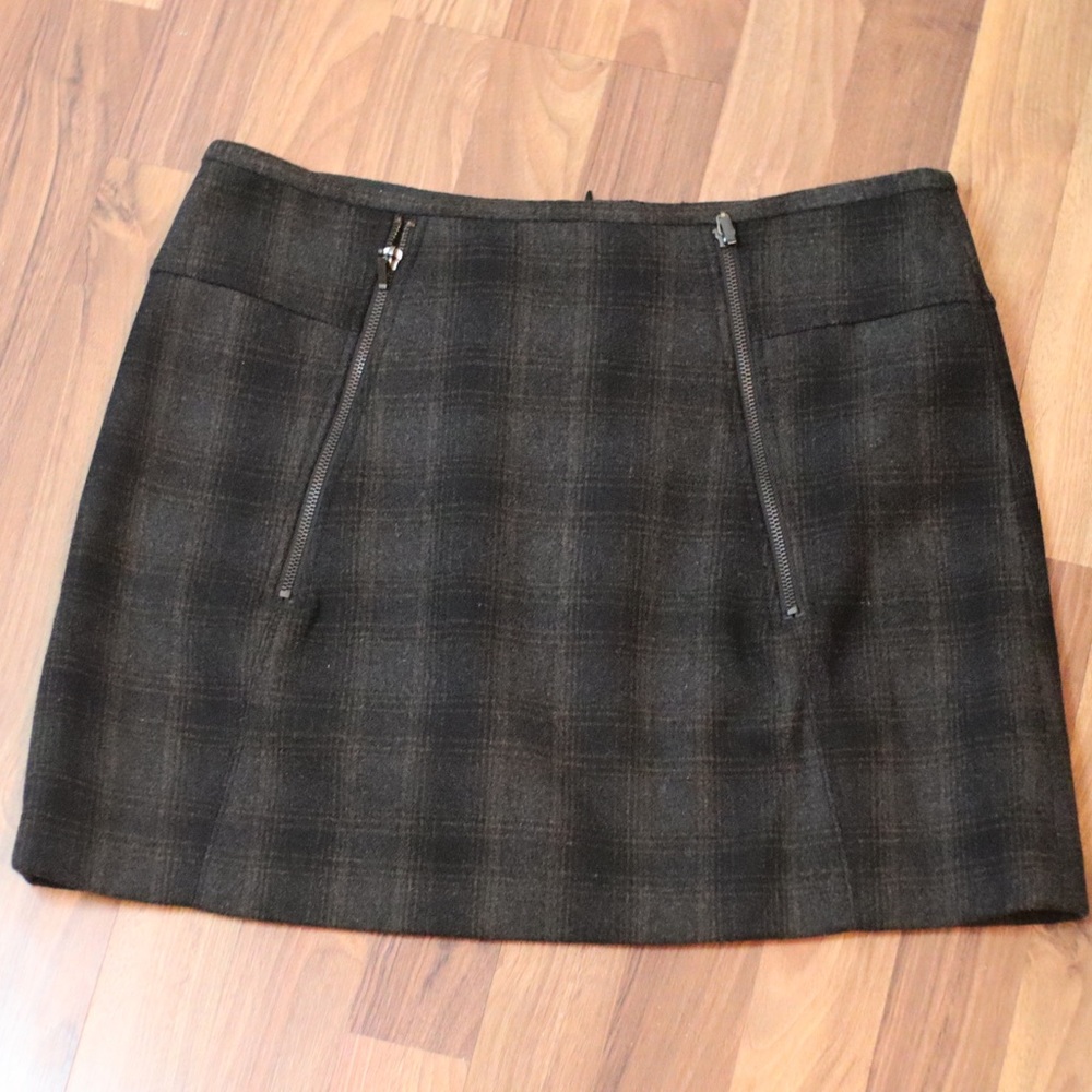 Kenar Plaid A-Line Mini Skirt Sz 8